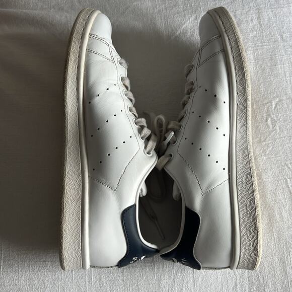 Adidas Stan Smiths sneakers size 9‎ |white and navy blue - Picture 6 of 6